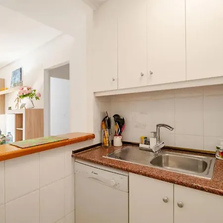 Apartman Petit Cocon - Piscine - 5 Minutes A Pied *