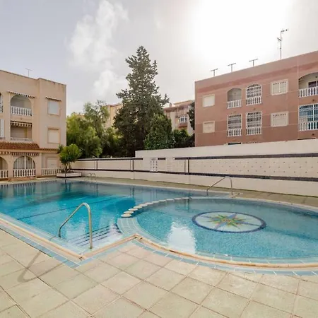 Petit Cocon - Piscine - 5 Minutes A Pied Apartman Torrevieja
