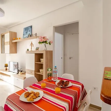 Apartman Petit Cocon - Piscine - 5 Minutes A Pied Torrevieja