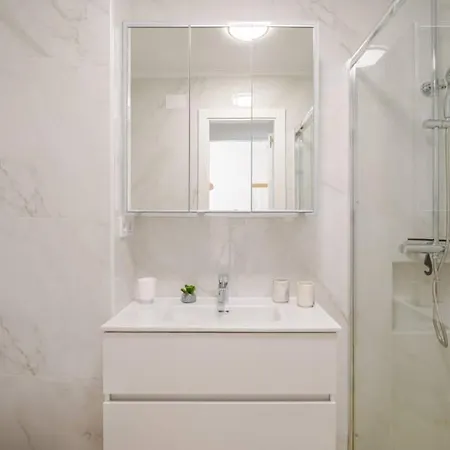 Petit Cocon - Piscine - 5 Minutes A Pied Apartman *