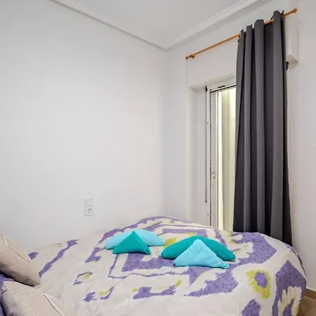 Apartman Petit Cocon - Piscine - 5 Minutes A Pied Torrevieja